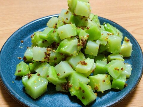 ブロッコリーの茎でハニーマスタード和え